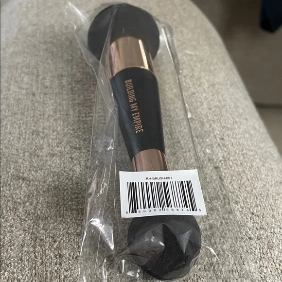 2/$20 RealHer Large Dual Head Makeup Brush Beauty Blender NWT free samples! - Picture 7 of 7